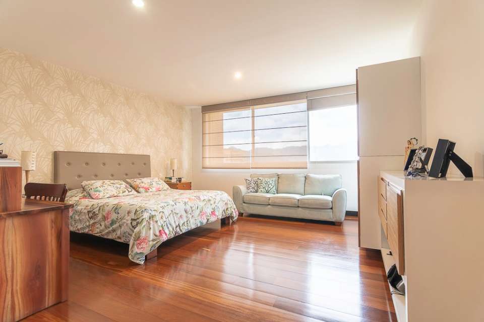 Venta Apartamento Loma de los Parra